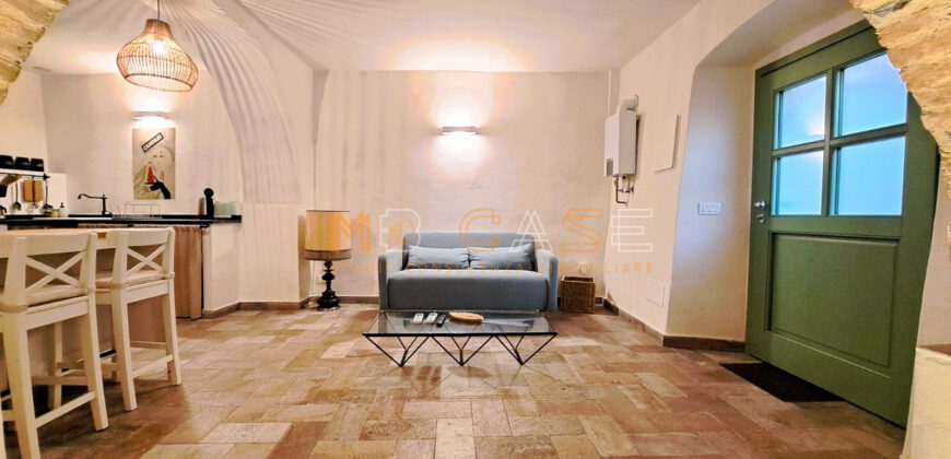 Rustico di Charme con due unità indipendenti nel borgo di Castelli – Garlenda