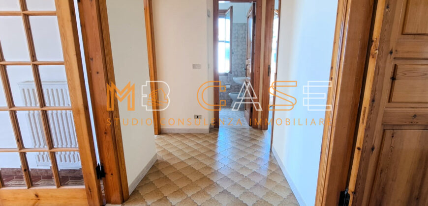 Luminoso Appartamento Quadrilocale con Vista Mare – Moglio, Alassio