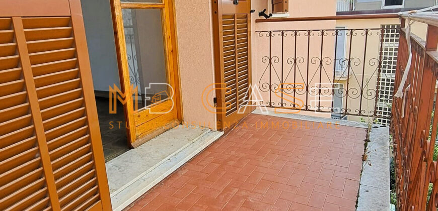 Luminoso Appartamento Quadrilocale con Vista Mare – Moglio, Alassio