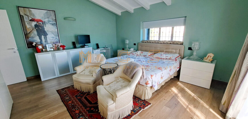 Villa indipendente con vista mozzafiato sul Golf e sul mare – Liguria
