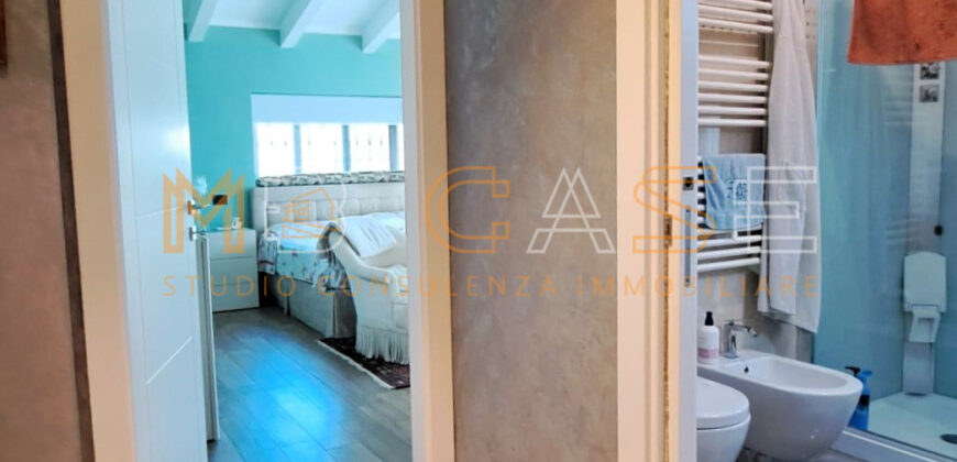 Villa indipendente con vista mozzafiato sul Golf e sul mare – Liguria