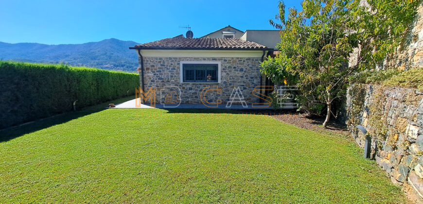 Villa indipendente con vista mozzafiato sul Golf e sul mare – Liguria