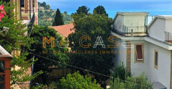 Luminoso Appartamento Quadrilocale con Vista Mare – Moglio, Alassio