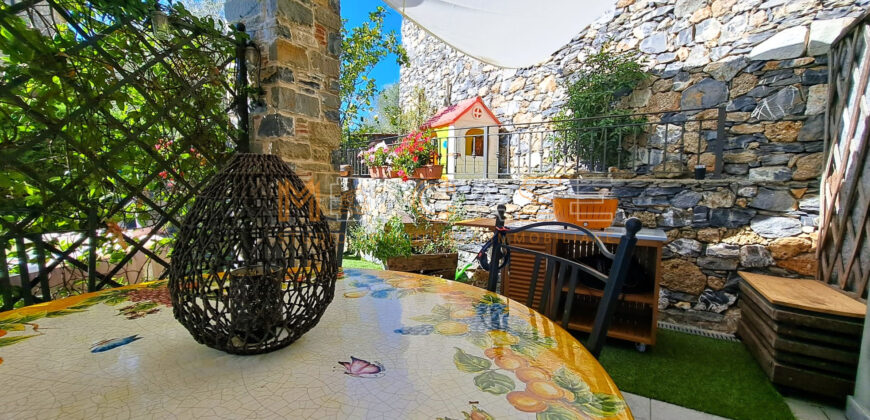 Villa indipendente con vista mozzafiato sul Golf e sul mare – Liguria