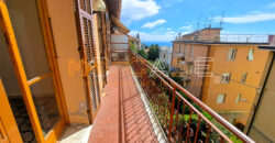 Luminoso Appartamento Quadrilocale con Vista Mare – Moglio, Alassio