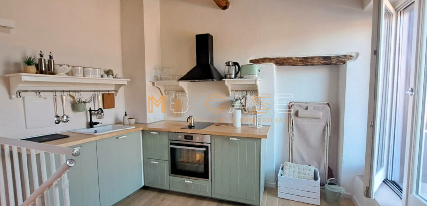 Rustico di Charme con due unità indipendenti nel borgo di Castelli – Garlenda