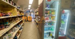 Attività in vendita a Laigueglia-Minimarket storico fronte mare