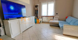 Trilocale Angolare Ristrutturato a 200 metri dal Mare