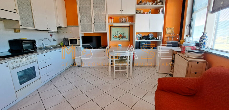 🏠  H1  Bilocale in vendita ad Albenga – arredato con posto auto privato