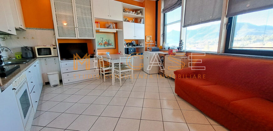 🏠  H1  Bilocale in vendita ad Albenga – arredato con posto auto privato