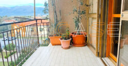 Trilocale luminoso in vendita a San Fedele