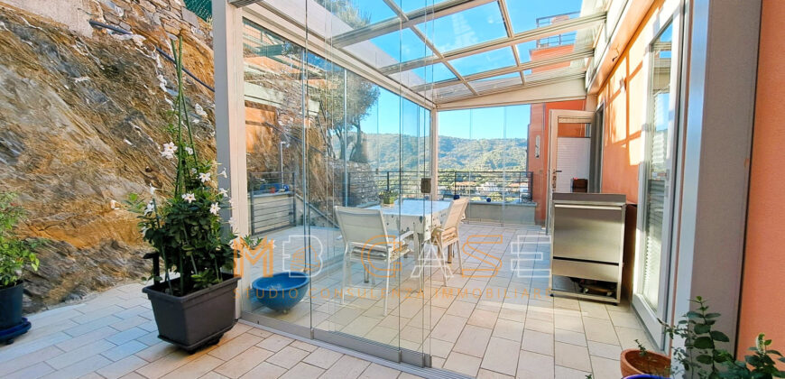 🏡 Alassio – Appartamento Vista Mare in Residenza con Piscina e Solarium