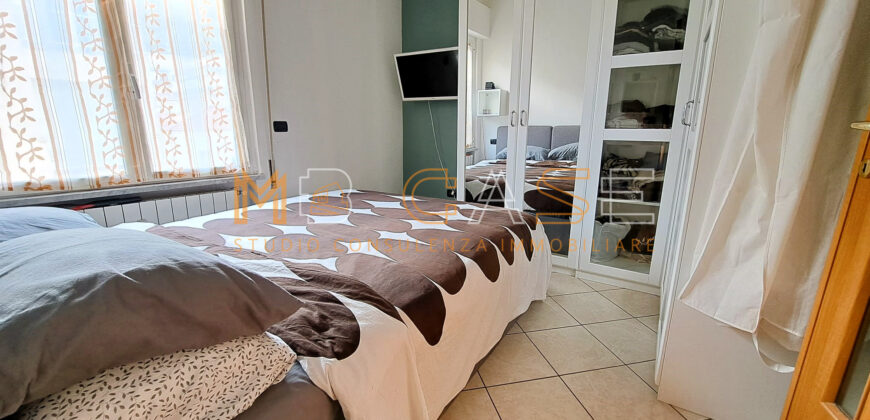 Trilocale Angolare Ristrutturato a 200 metri dal Mare