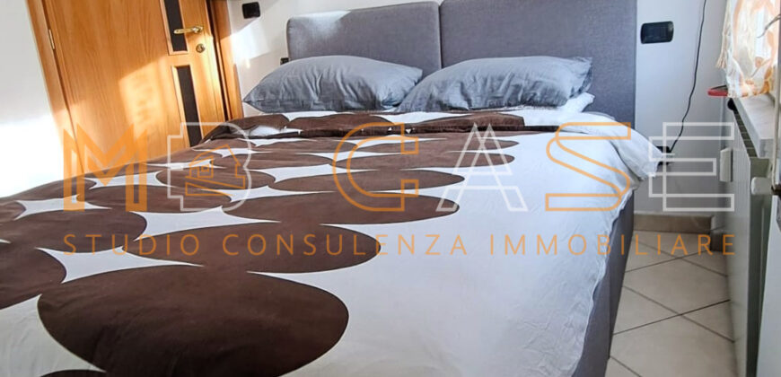 Trilocale Angolare Ristrutturato a 200 metri dal Mare