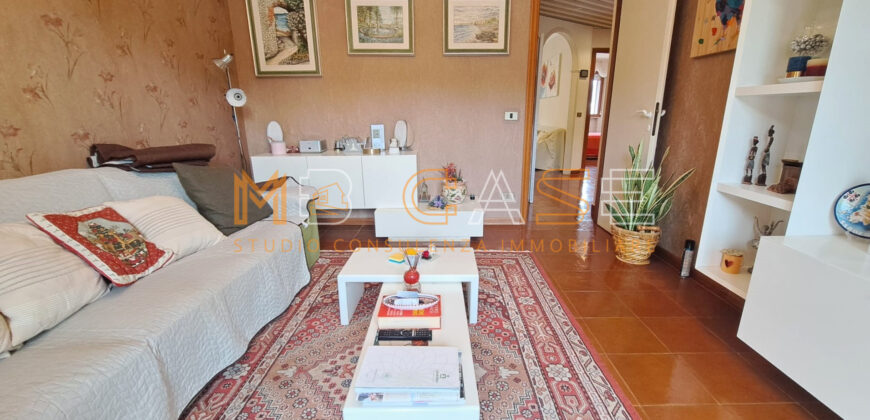 Trilocale luminoso in vendita a San Fedele