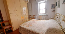 Trilocale su 2 Livelli con Doppi Servizi nel Centro Storico di Albenga