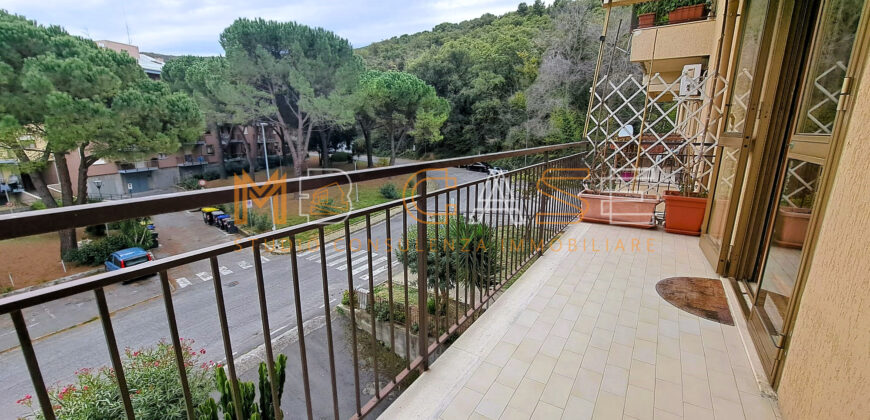 Trilocale luminoso in vendita a San Fedele