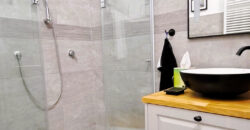 🏡 Alassio – Appartamento Vista Mare in Residenza con Piscina e Solarium