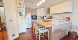 Trilocale luminoso in vendita a San Fedele