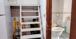 Trilocale su 2 Livelli con Doppi Servizi nel Centro Storico di Albenga