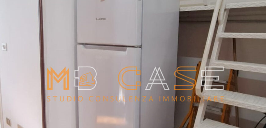 Trilocale su 2 Livelli con Doppi Servizi nel Centro Storico di Albenga