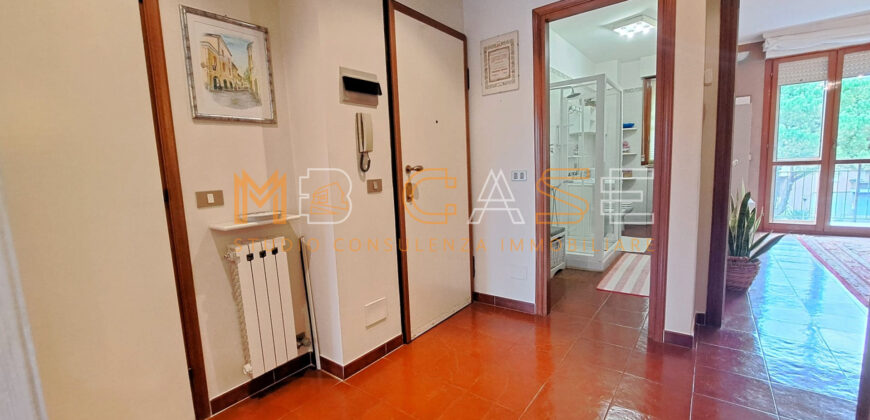 Trilocale luminoso in vendita a San Fedele