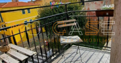 Trilocale Angolare Ristrutturato a 200 metri dal Mare