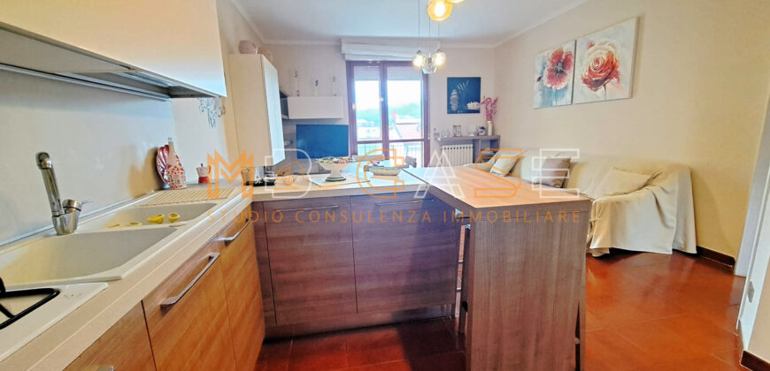 Trilocale luminoso in vendita a San Fedele