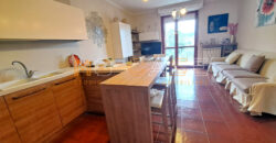 Trilocale luminoso in vendita a San Fedele