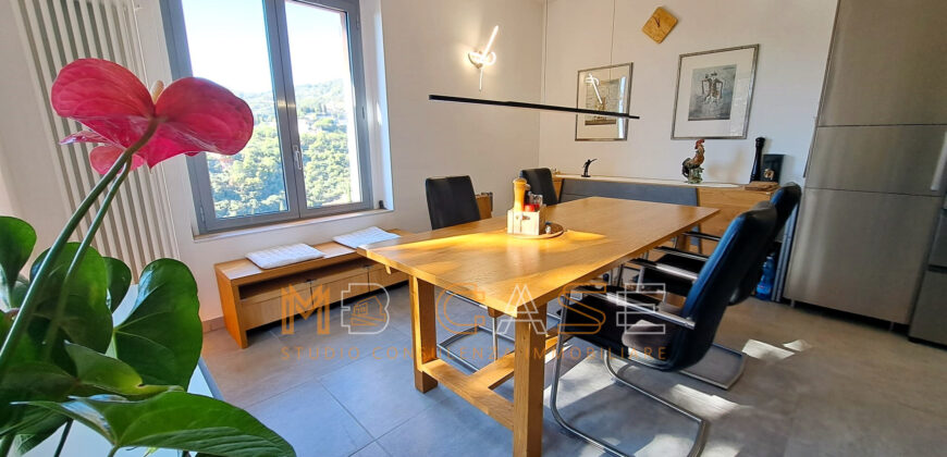 🏡 Alassio – Appartamento Vista Mare in Residenza con Piscina e Solarium