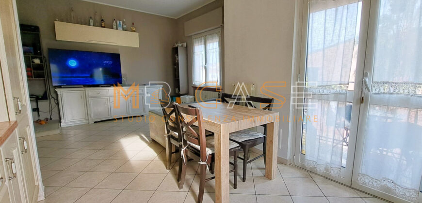 Trilocale Angolare Ristrutturato a 200 metri dal Mare