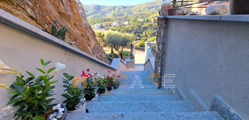 🏡 Alassio – Appartamento Vista Mare in Residenza con Piscina e Solarium