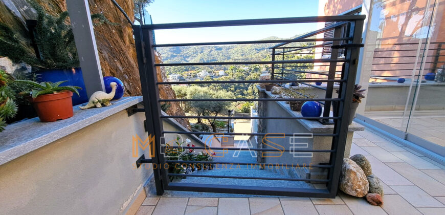 🏡 Alassio – Appartamento Vista Mare in Residenza con Piscina e Solarium