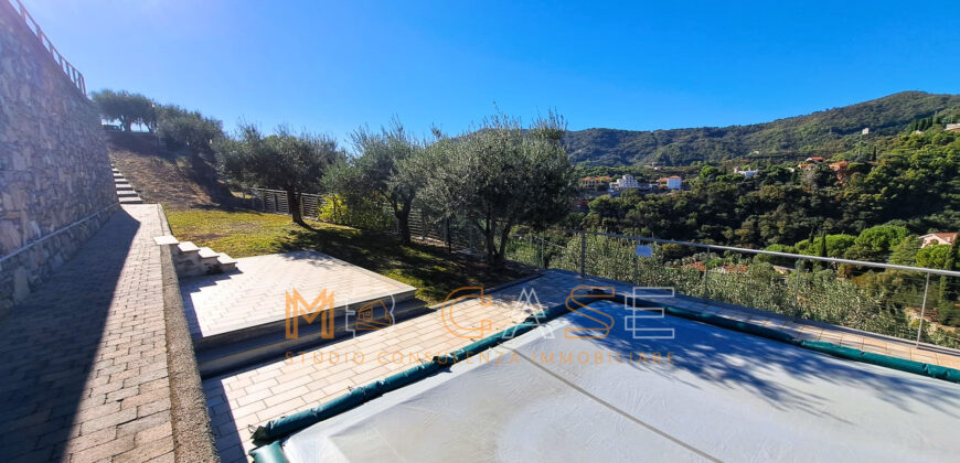 🏡 Alassio – Appartamento Vista Mare in Residenza con Piscina e Solarium