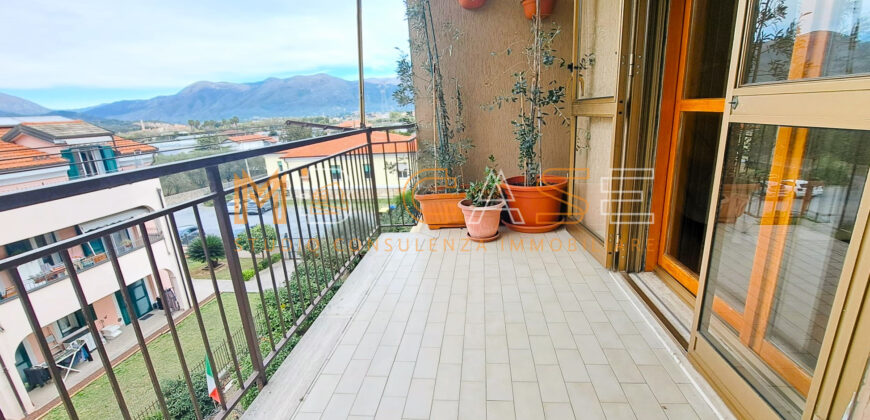 Trilocale luminoso in vendita a San Fedele