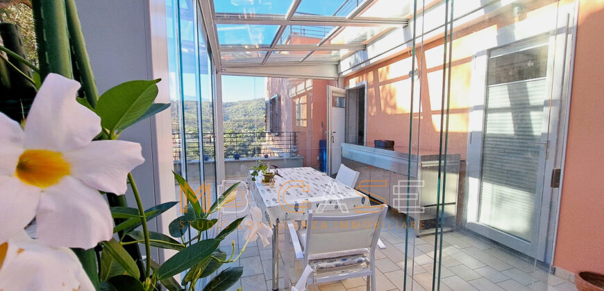 🏡 Alassio – Appartamento Vista Mare in Residenza con Piscina e Solarium