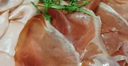 ATTIVITÀ COMMERCIALE IN VENDITA A LAIGUEGLIA (SV)