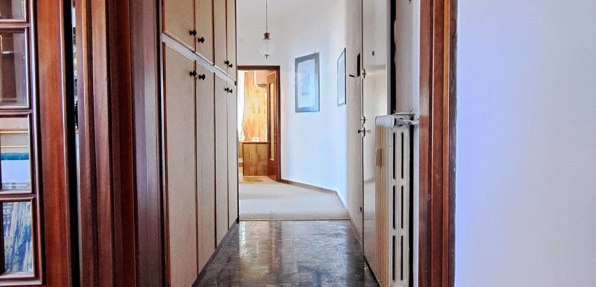 H1-Attico Trilocale con Meravigliosa Terrazza Vista Mare in Vendita Albenga