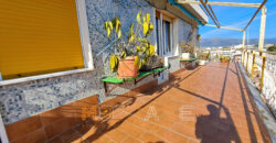 H1-Attico Trilocale con Meravigliosa Terrazza Vista Mare in Vendita Albenga