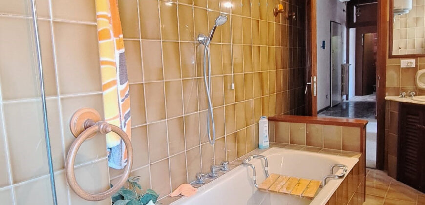 H1-Attico Trilocale con Meravigliosa Terrazza Vista Mare in Vendita Albenga