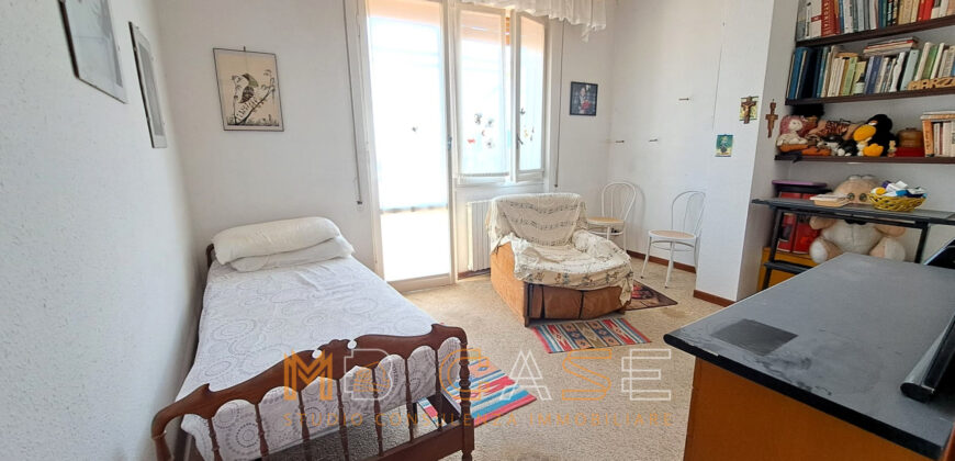 H1-Attico Trilocale con Meravigliosa Terrazza Vista Mare in Vendita Albenga