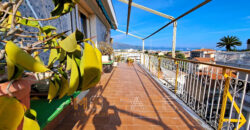 H1-Attico Trilocale con Meravigliosa Terrazza Vista Mare in Vendita Albenga