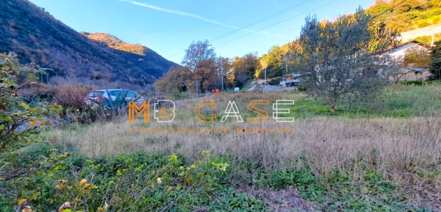 H1 Soleggiato Terreno Edificabile ad Ortovero – 1.800 mq