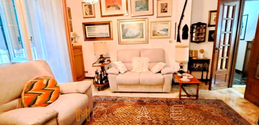 H1-Attico Trilocale con Meravigliosa Terrazza Vista Mare in Vendita Albenga