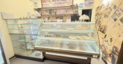 H2 Pasticceria storica in vendita sulla passeggiata di Laigueglia