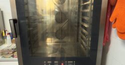 H2 Pasticceria storica in vendita sulla passeggiata di Laigueglia