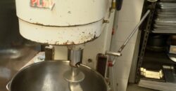 H2 Pasticceria storica in vendita sulla passeggiata di Laigueglia