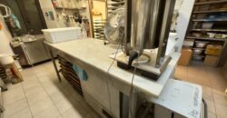 H2 Pasticceria storica in vendita sulla passeggiata di Laigueglia