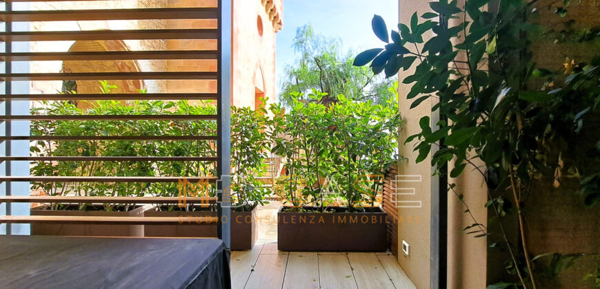 H1 Trilocale di Lusso Ammobiliato in Vendita a Borghetto Santo Spirito – Castello Borelli