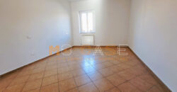 H1 Bilocale Ristrutturato in Vendita a Bastia